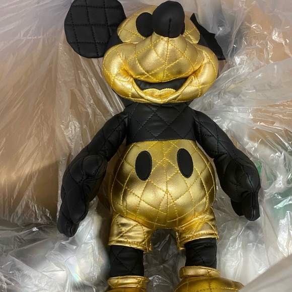 LE Mickey Mouse Memories August Plush - Picture 1 of 2